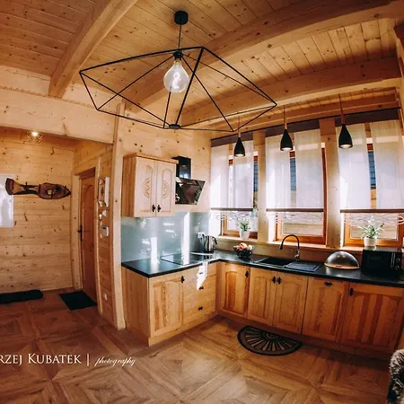 Domki Malcykowka W Zebie Z Jacuzzi Zab Exterior photo